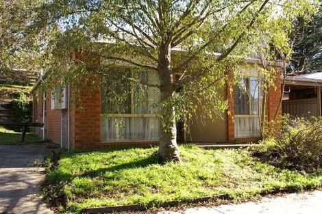 Property photo of 4/36 Howey Street Gisborne VIC 3437