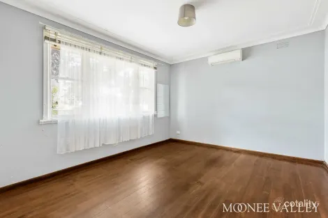Property photo of 51 Newman Crescent Niddrie VIC 3042