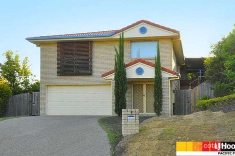 Property photo of 4 Flint Court Pacific Pines QLD 4211