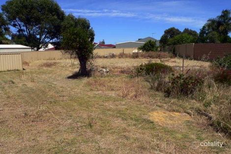 6 Dalewood Gdns, Meadow Springs, WA 6210