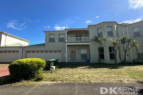 Property photo of 21 Meadowview Way Cairnlea VIC 3023