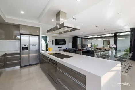 Property photo of 670A Beach Road Hamersley WA 6022