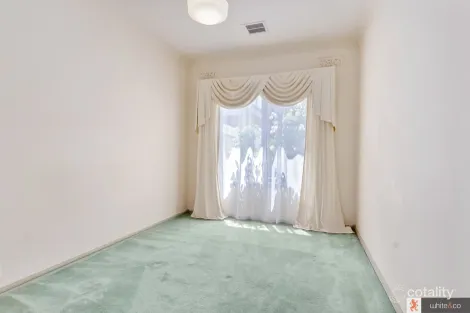 Property photo of 5 Celina Close Whittlesea VIC 3757