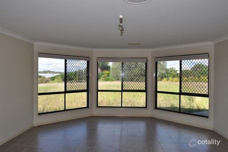 Property photo of 11 Carol Anne Court Regency Downs QLD 4341