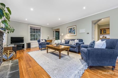 Property photo of 1/284 Warrigal Road Glen Iris VIC 3146