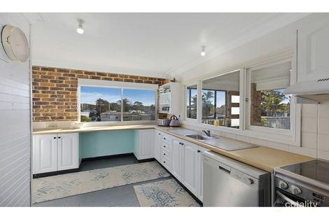 Property photo of 11 Naelcm Avenue Killarney Vale NSW 2261