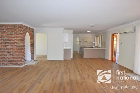 Property photo of 20 Panorama Crescent Forster NSW 2428