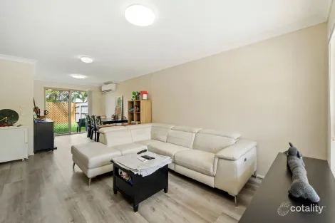 Property photo of 7-9 Hialeah Crescent Helensvale QLD 4212