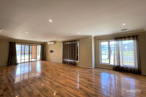 Property photo of 106 Alamanda Boulevard Point Cook VIC 3030