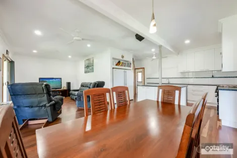 Property photo of 10 River Street Avondale QLD 4670