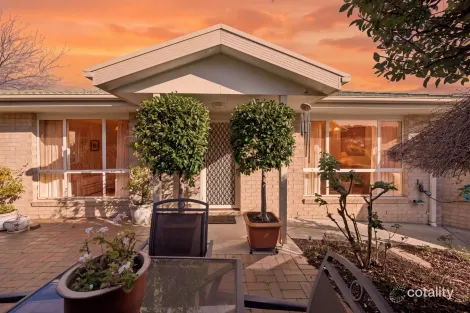 Property photo of 2/5 Florence Fuller Crescent Conder ACT 2906