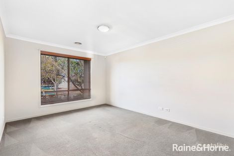 Property photo of 31 Waves Drive Point Cook VIC 3030