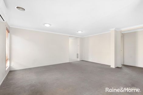 Property photo of 31 Waves Drive Point Cook VIC 3030