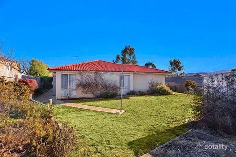 Property photo of 8 Burdekin Avenue Amaroo ACT 2914