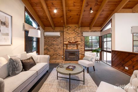 Property photo of 8 Gretel Court Croydon VIC 3136