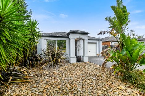 Property photo of 29 Melzak Way Berwick VIC 3806