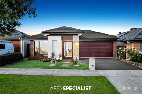 Property photo of 15 Sotiria Way Clyde North VIC 3978