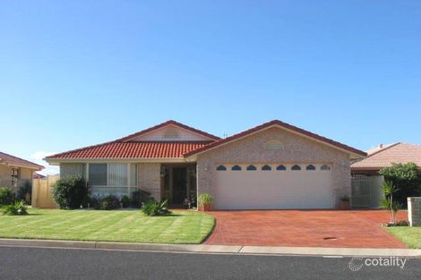 24 Caleyi Cres, Tuncurry, NSW 2428