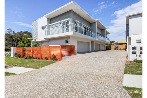 1/35 Salmon St, Southport, QLD 4215