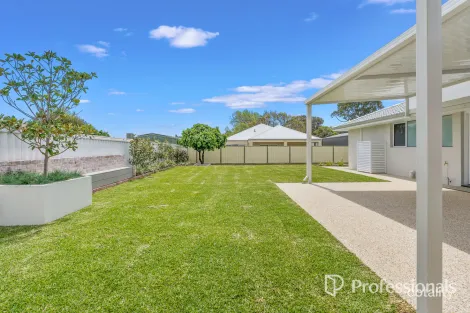 Property photo of 26 Glyde Road Lesmurdie WA 6076