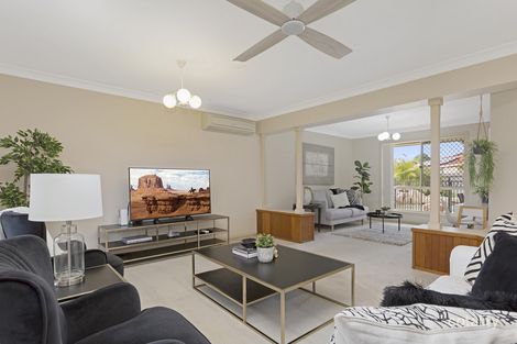 Property photo of 43 Oakmont Street Carindale QLD 4152