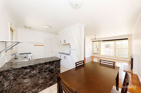Property photo of 28 Johnson Drive Glen Waverley VIC 3150