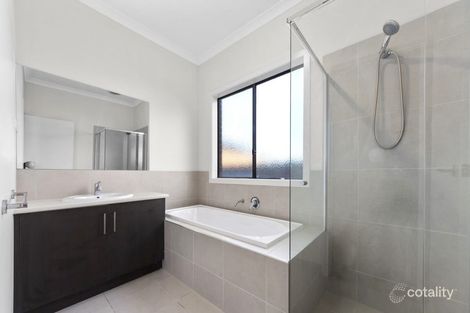 Property photo of 19 Durlston Street Point Cook VIC 3030