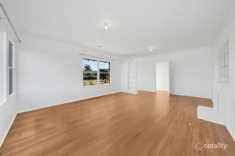 Property photo of 2 Charlton Street Broadmeadows VIC 3047
