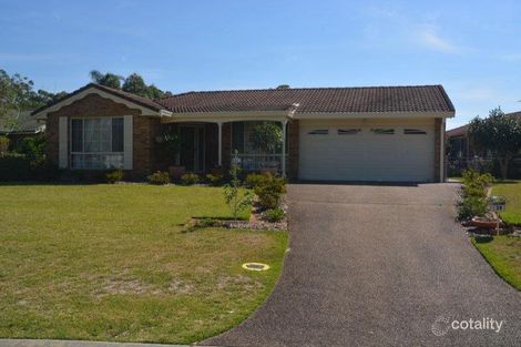 Property photo of 38 Zanthus Drive Broulee NSW 2537