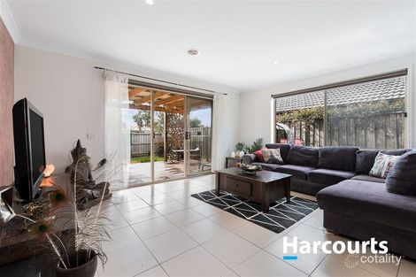 Property photo of 6 Carome Way Doreen VIC 3754