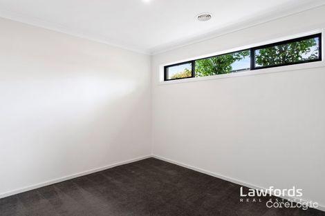 Property photo of 11/17 Golden Elm Way Lyndhurst VIC 3975