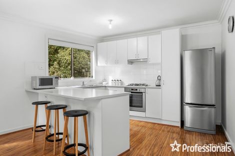 Property photo of 2/4 Alma Court Mooroolbark VIC 3138