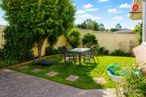 Property photo of 1B Harris Place West Hoxton NSW 2171