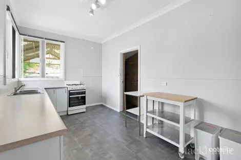 Property photo of 54 Kerwin Way Lockridge WA 6054