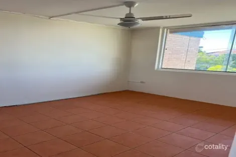 Property photo of 4/259 Cornwall Street Greenslopes QLD 4120