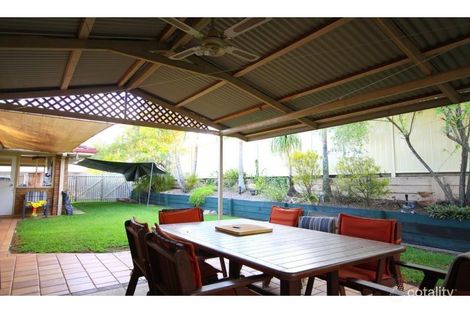 Property photo of 1 Vincent Place Sinnamon Park QLD 4073