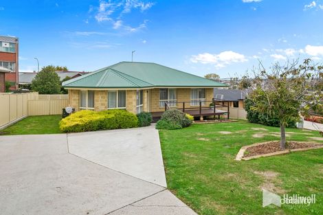 Property photo of 13 Rowena Court Devonport TAS 7310