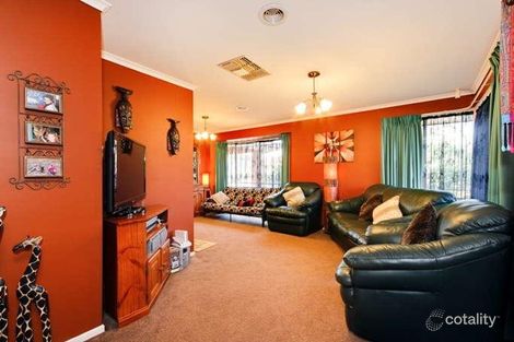 Property photo of 16 Kingfisher Place South Morang VIC 3752
