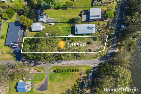 17 Milham St, Lake Conjola, NSW 2539