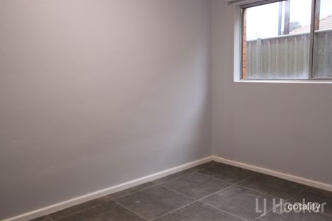 Property photo of 2/39 Thurralilly Street Queanbeyan East NSW 2620