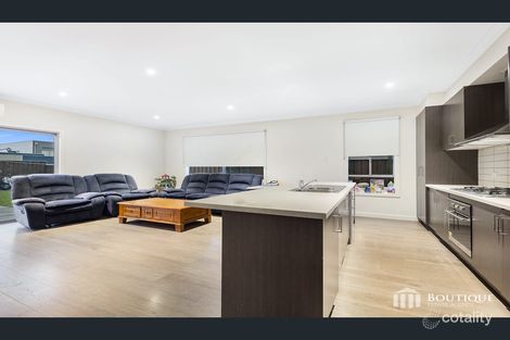 Property photo of 3 Lygon Drive Craigieburn VIC 3064