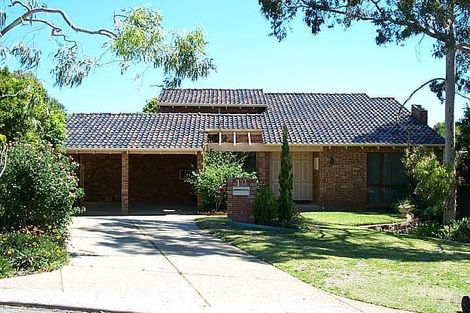 10 Auriol Ct, Carine, WA 6020