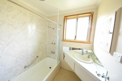 Property photo of 4 Toora Court Ravenswood TAS 7250