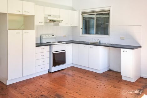 Property photo of 8 Tora Avenue Kincumber NSW 2251