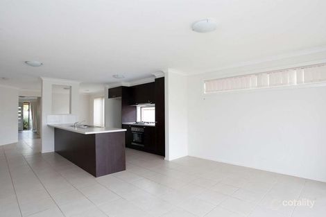 Property photo of 16 Gladesville Street Truganina VIC 3029