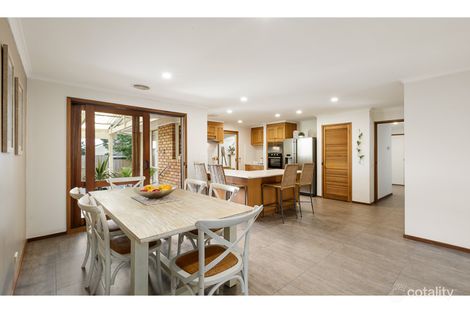 Property photo of 2 Van Ness Avenue Mornington VIC 3931