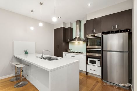 Property photo of 2/2 Scott Street Essendon VIC 3040