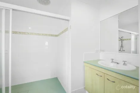 Property photo of 31 Lancashire Drive Mudgeeraba QLD 4213