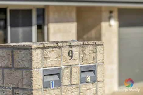 1/9 Jeana Cl, Boyne Island, QLD 4680