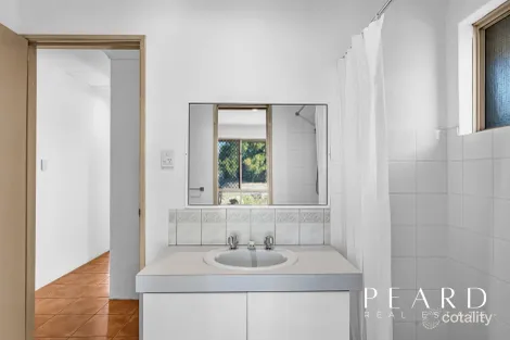 Property photo of 129 Reynolds Road Forrestfield WA 6058